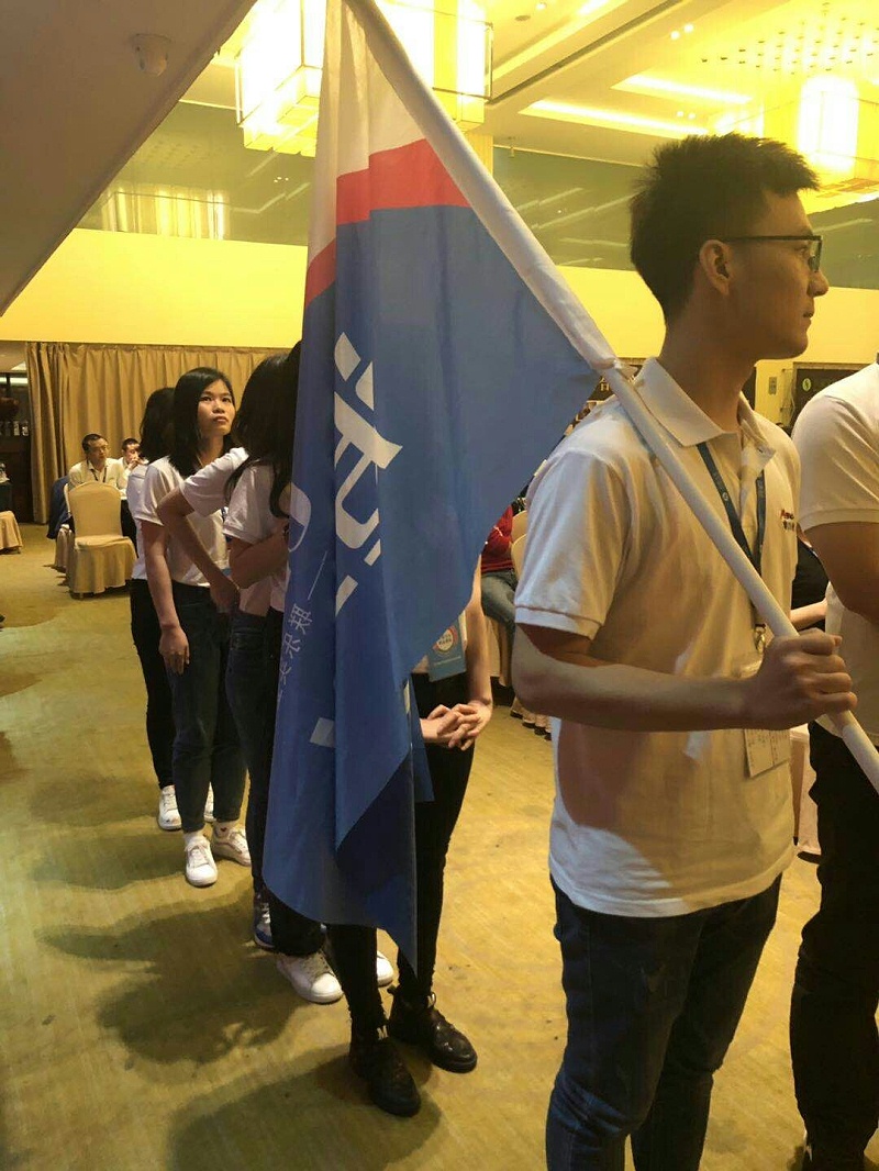 準(zhǔn)備上臺展示