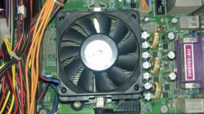 電腦主機特別燙怎么辦，電腦會不會燒了？